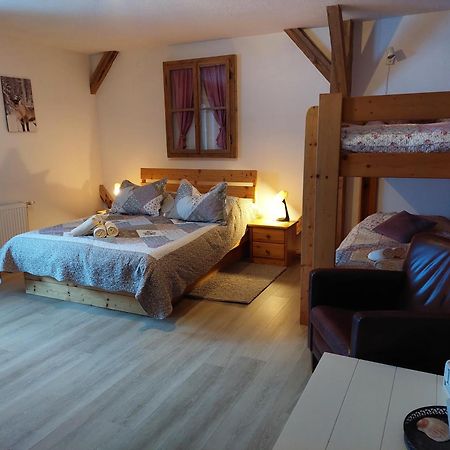 Landhaus Algerhof 압티나우 외부 사진